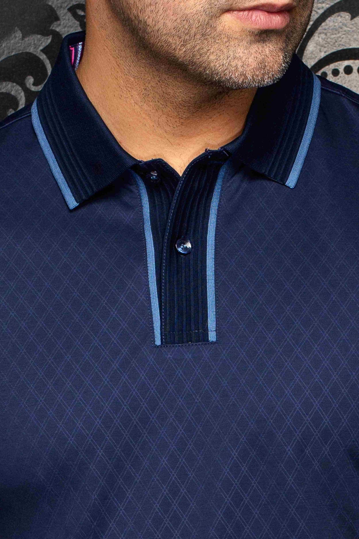 Polo manches courtes AU NOIR (MARINE - 262699) MODÈLE: KAAN
